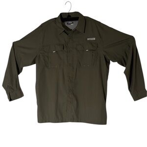 Habit River green long sleeve shirt.Size L/G.